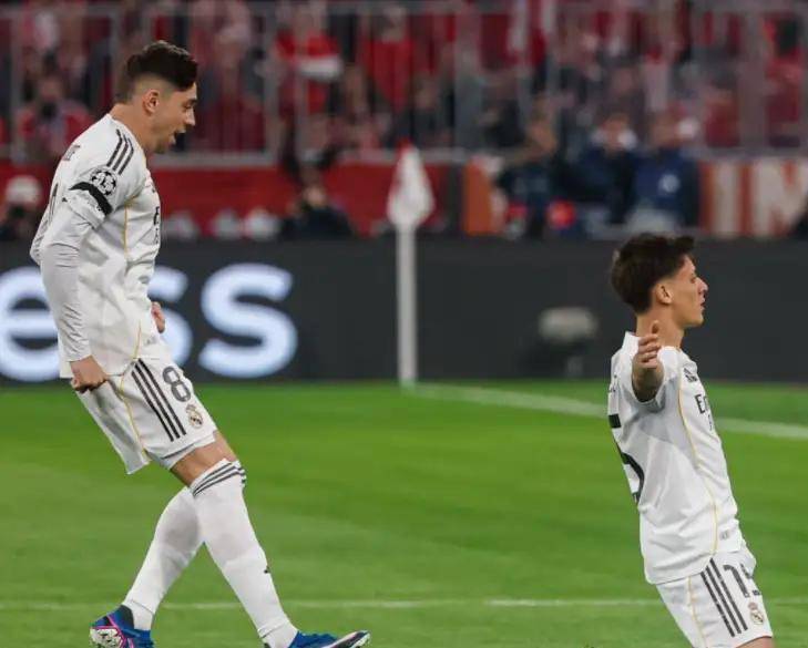 史诗级4-3！拜仁主场掀翻欧冠之王，皇马赛季四大皆空